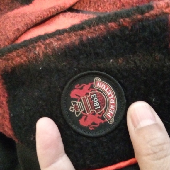 Pendleton Red and Black Pea Coat Buffalo Plaid Paul Buyan Womens S/p - Picture 11 of 14